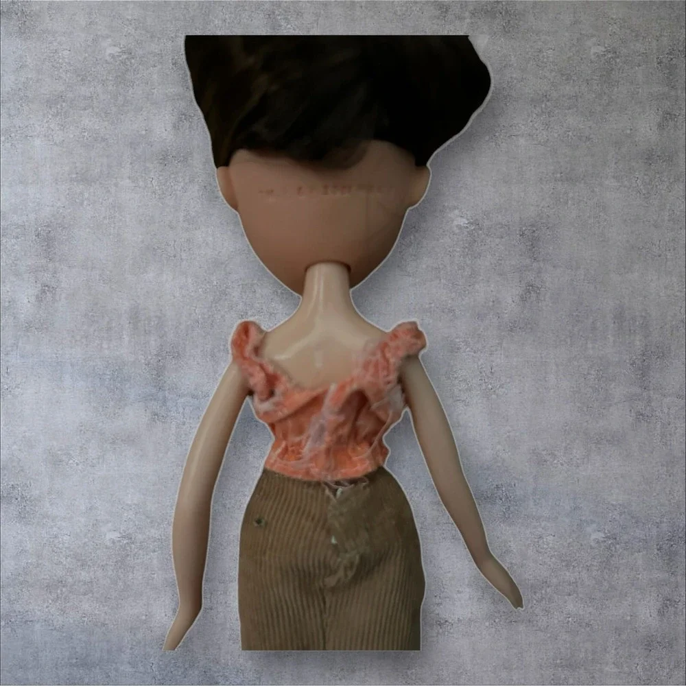 MGA Bratz Dana 2003 The‎ Style It Fashion in Peach Blouse Skirt Hi Top Boots